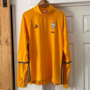 Juventus long sleeve soccer jersey